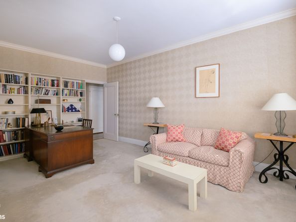 1220 Park Avenue 8A, New York NY 10128