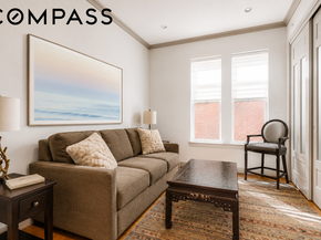 345 West 70th Street 4E, New York NY 10023