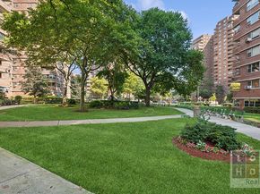 475 Fdr Drive L3017, New York NY 10002