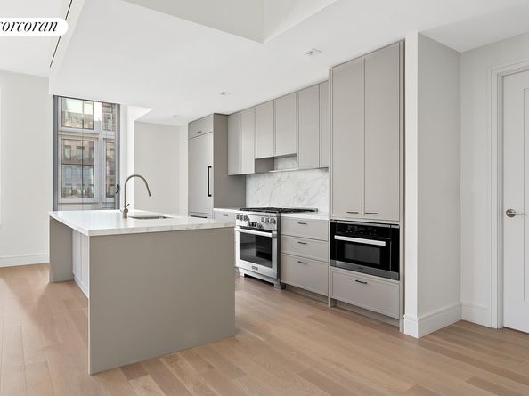 540 6th Avenue 2D, New York NY 10011