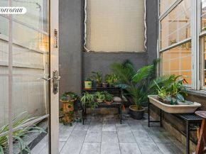 689 Myrtle Avenue 1I, Brooklyn NY 11205