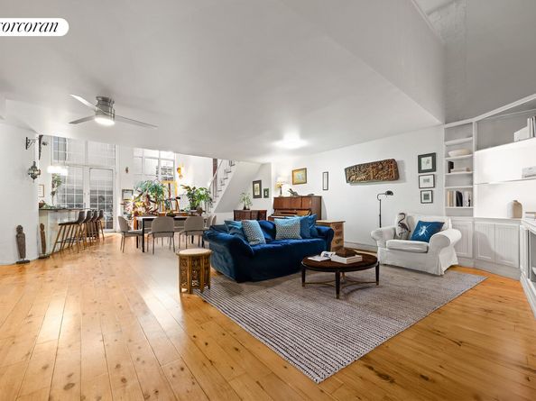 689 Myrtle Avenue 1I, Brooklyn NY 11205