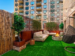 210 East 47th Street 11F, New York NY 10017