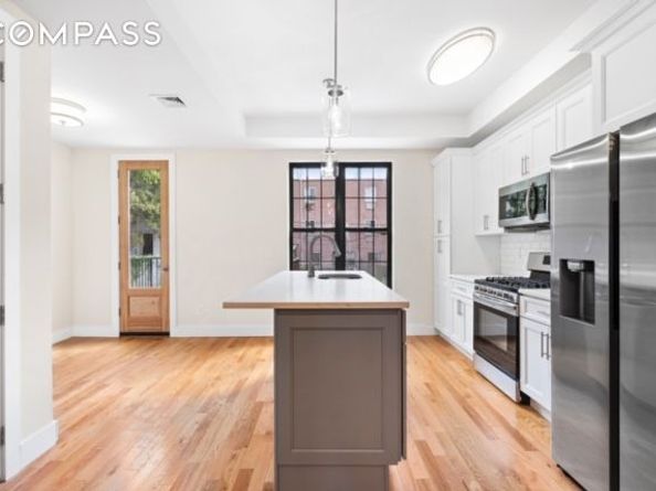 14 Pilling Street, Brooklyn NY 11207