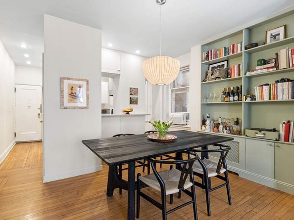 79 Perry Street 2R, New York NY 10014