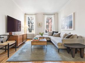 79 Perry Street 2R, New York NY 10014