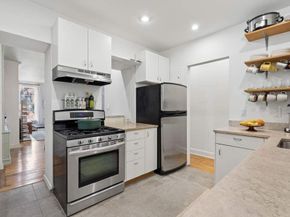 79 Perry Street 2R, New York NY 10014