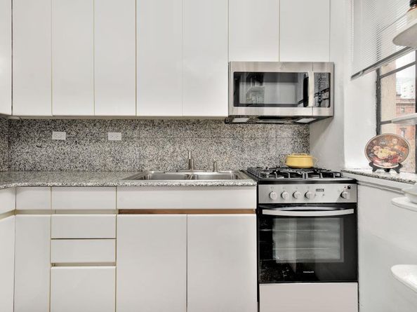 10 Park Avenue 3F, New York NY 10016