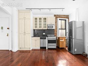 199 East 7th Street 4E, New York NY 10009