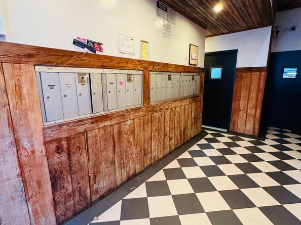 141 Attorney Street Apt 1A, New York NY 10002