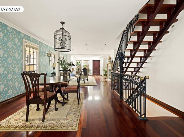 215 90th Street, Brooklyn NY 11209