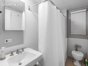 321 East 43rd Street 708, New York NY 10017