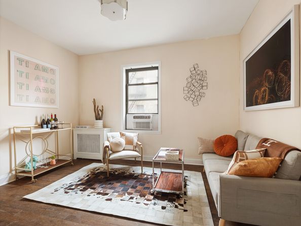 21-16 35th Street 3G, Queens NY 11105