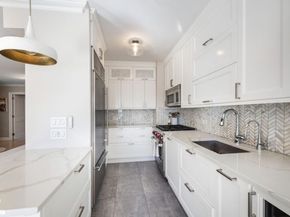 370 East 76th Street A1002, New York NY 10021