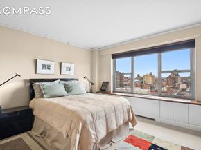 2 5th Avenue 15U, New York NY 10011