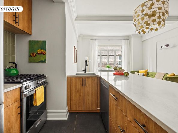 118 8th Avenue 1C, Brooklyn NY 11215