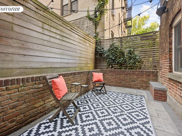 392 3rd Street 2, Brooklyn NY 11215