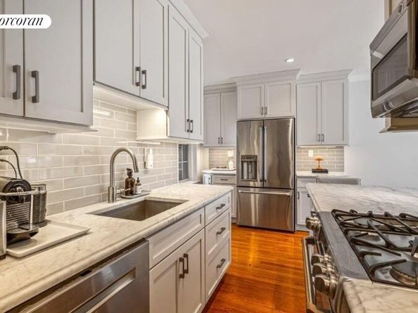 150 Burns Street 4H, Queens NY 11375