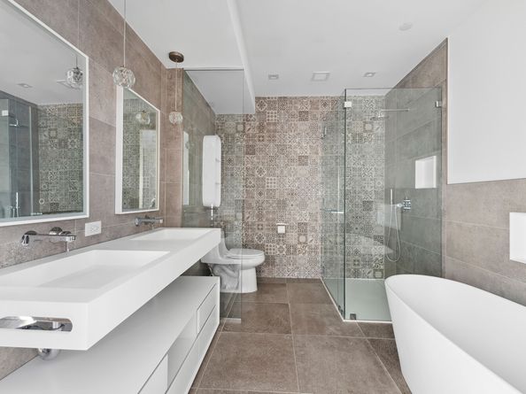 302 East 96th Street PH4, New York NY 10128