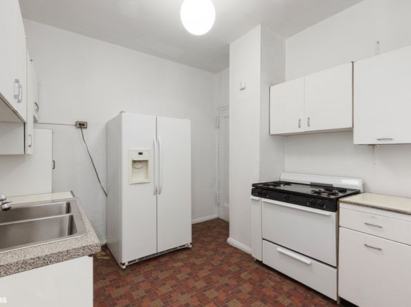 255 West 84th Street 3E, New York NY 10024