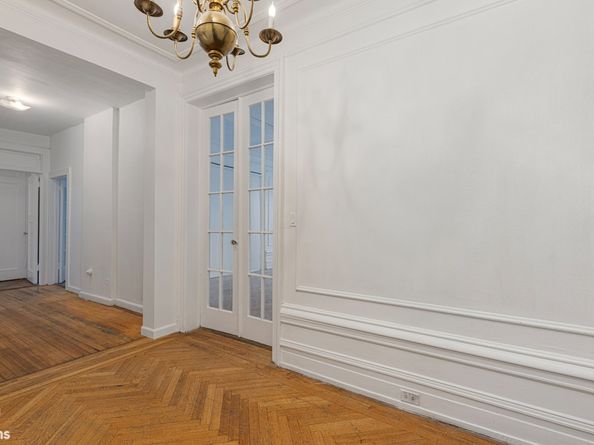 255 West 84th Street 3E, New York NY 10024