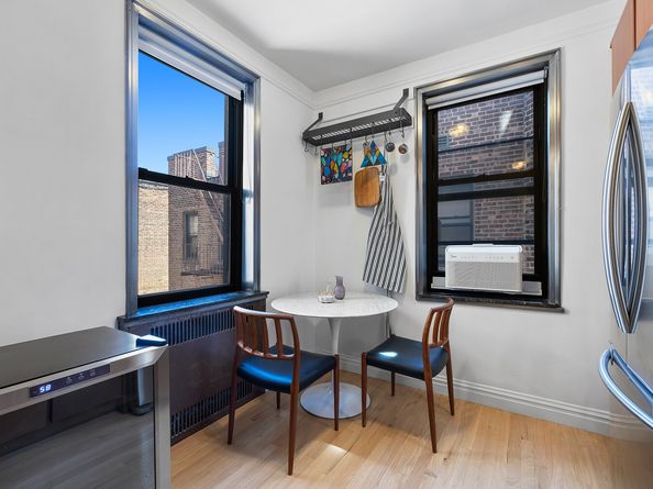 860 Grand Concourse 7N, Bronx NY 10451