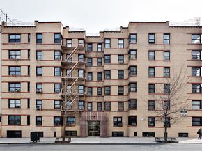 860 Grand Concourse 7N, Bronx NY 10451