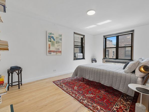 860 Grand Concourse 7N, Bronx NY 10451