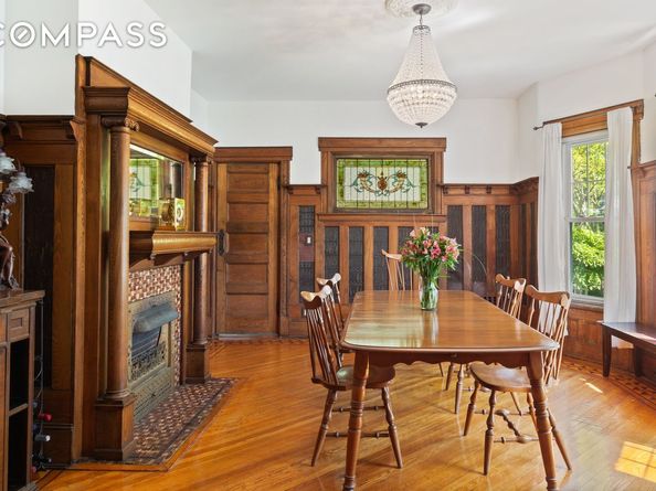 685 East 22nd Street, Brooklyn NY 11210