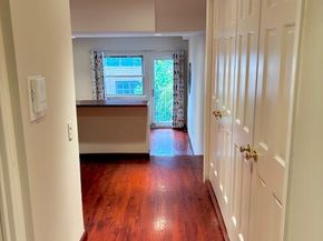 211 Thompson Street 5C, New York NY 10012