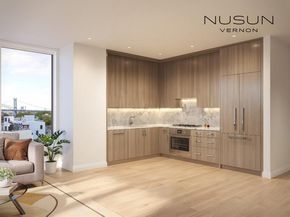 30-55 Vernon Boulevard 3P, Queens NY 11102