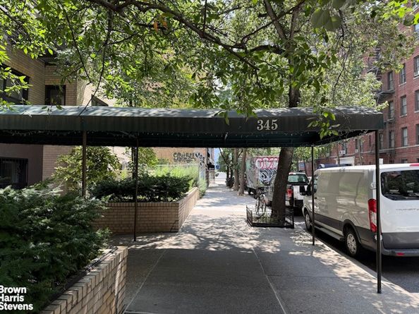 345 East 54th Street 2G, New York NY 10022