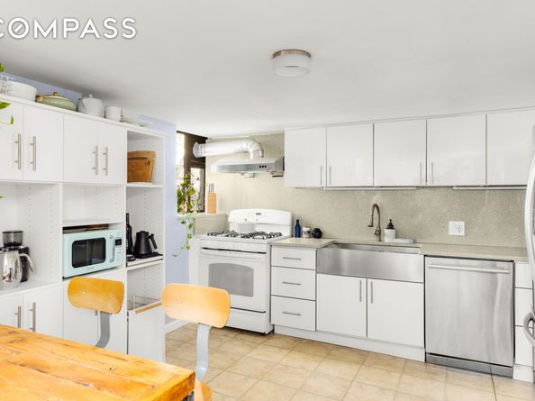 309 East 108th Street 2D, New York NY 10029