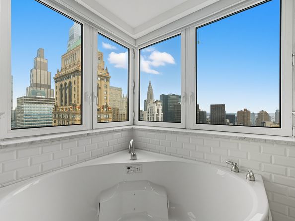 425 5th Avenue 57A, New York NY 10016