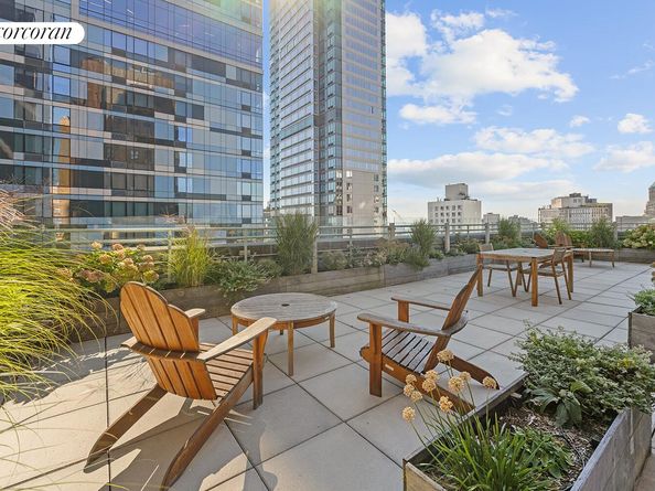 365 Bridge Street 2C, Brooklyn NY 11201
