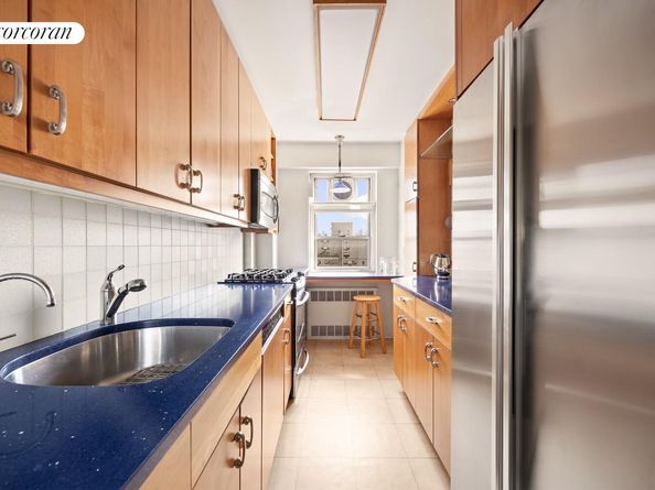 70 East 10th Street 20C, New York NY 10003