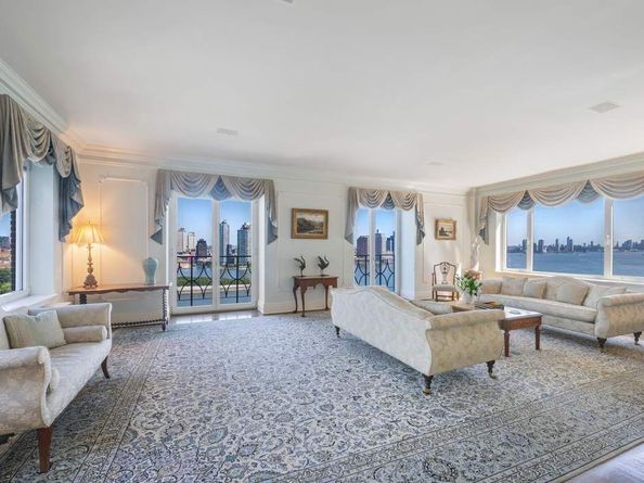 1 Beekman Place 15A, New York NY 10022