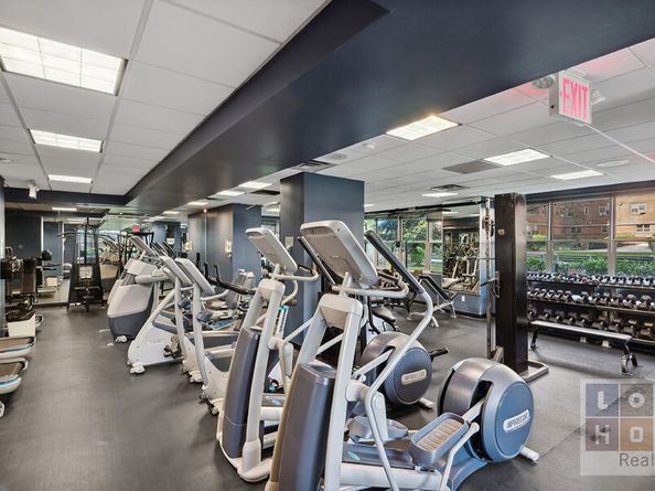 570 Grand Street H1405, New York NY 10002