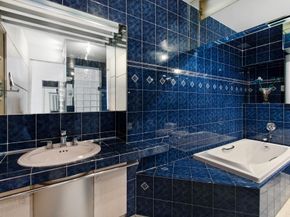 425 East 58th Street 18D, New York NY 10022