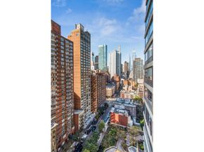 425 East 58th Street 18D, New York NY 10022