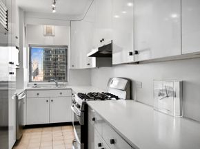425 East 58th Street 18D, New York NY 10022