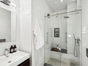 4 West 16th Street 4A, New York NY 10011