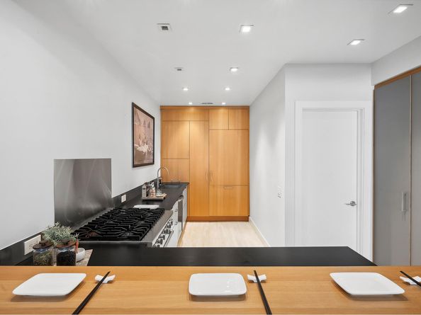 4 West 16th Street 4A, New York NY 10011