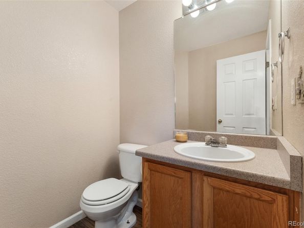 5247 S Shawnee Way, Aurora CO 80015