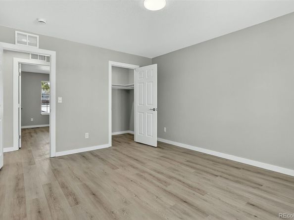 2301 E Fremont Avenue S02, Centennial CO 80122