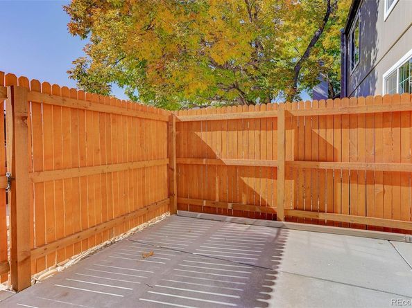 2301 E Fremont Avenue S02, Centennial CO 80122