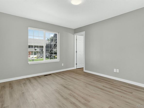 2301 E Fremont Avenue S02, Centennial CO 80122