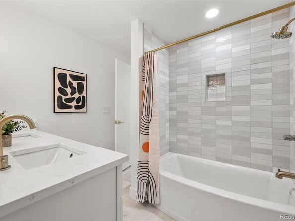 7382 W Stanford Avenue, Littleton CO 80123