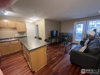 1405 Broadway