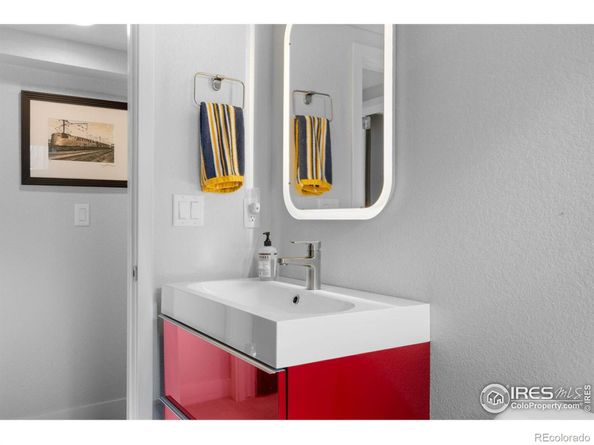 785 Dexter Street, Denver CO 80220